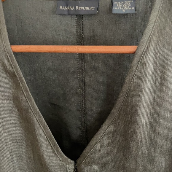 Dress - Picture 3 of 4